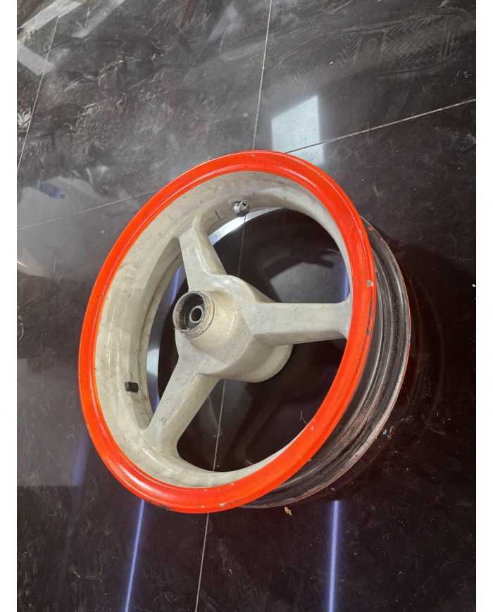 LLANTA ALIGERADA YAMAHA JOG USADA