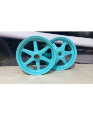 JUEGO DE LLANTAS YAMAHA JOG AZUL TURQUESA USADAS