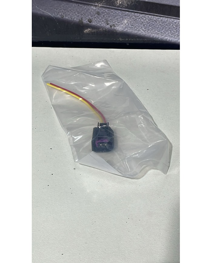 CONECTOR PARA BOMBA DE AGUA BOSH / STAGE6