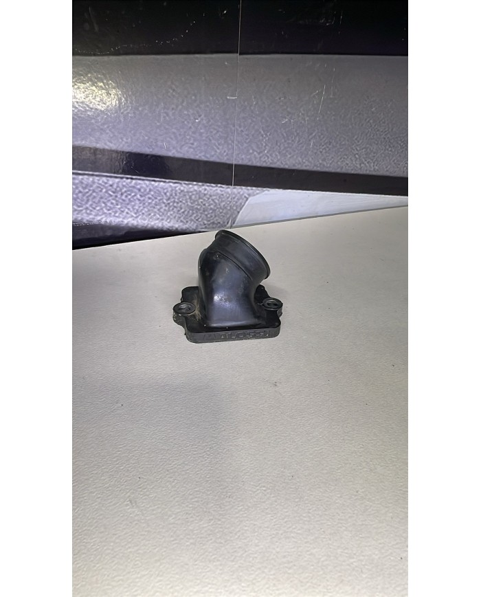 TOMA DE ADMISIÓN MALOSSI  PARA PIAGGIO 24/28 mm USADA