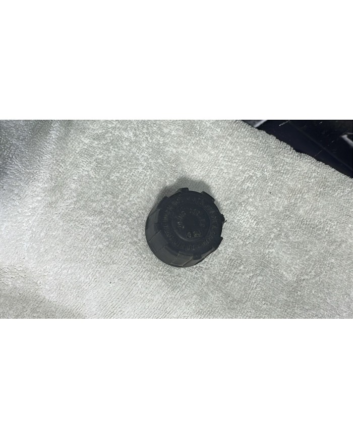 TAPÓN DE BOTE DE AGUA YAMAHA JOG RR USADO
