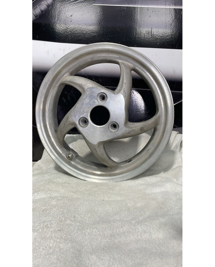 LLANTA FRISONI 12" (ESTRECHA) USADA LLANTA FRISONI 12" (ESTRECHA) USADA